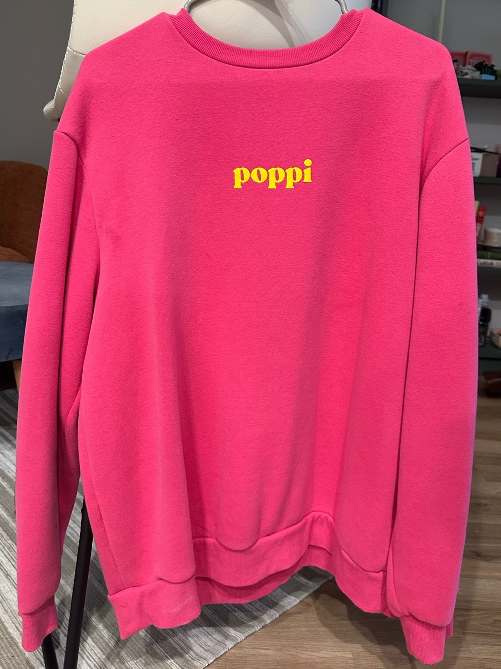 poppi pink crewneck sweatshirt with logo